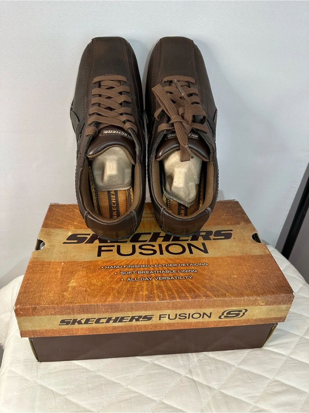 Skechers Mens Size 8.5  Relaxed Step Brown Leather Casual Lace-Up Shoes New